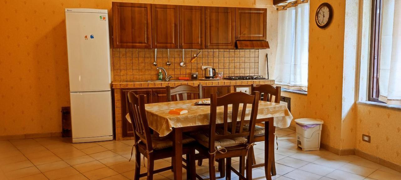 Casa Vacanza Dinastia Borbone - Centro Storico Napels Buitenkant foto